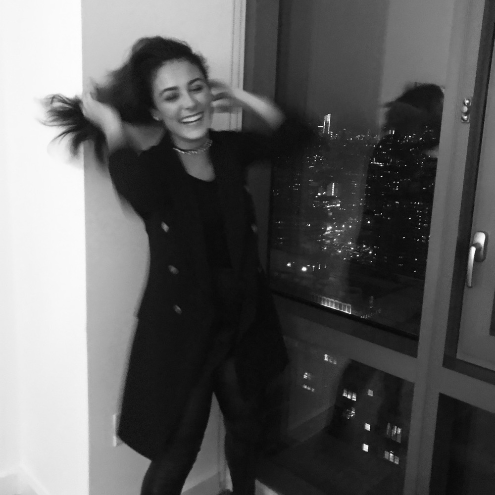 Meet your Posher, Gabriela